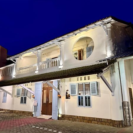 The Raden Patah Heritage Kota Lama Semarang Zewnętrze zdjęcie
